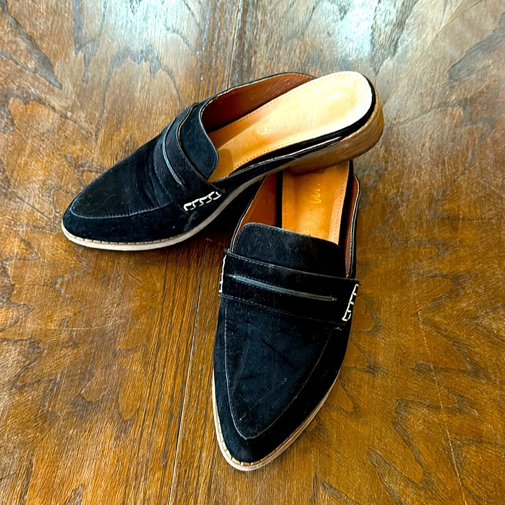 Women’s slides
